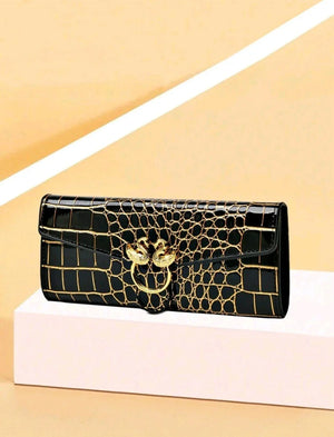 Bloom Chic Tri-Fold Wallet for Women – Elegant Floral Design & Large Capacity - Esther Collective store
