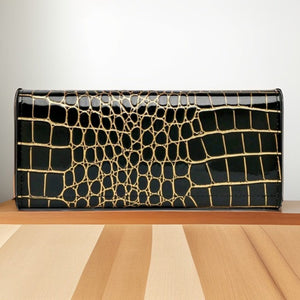 Bloom Chic Tri-Fold Wallet