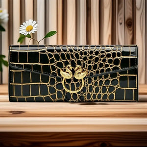 Bloom Chic Tri-Fold Wallet for Women – Elegant Floral Design & Large Capacity - Esther Collective store