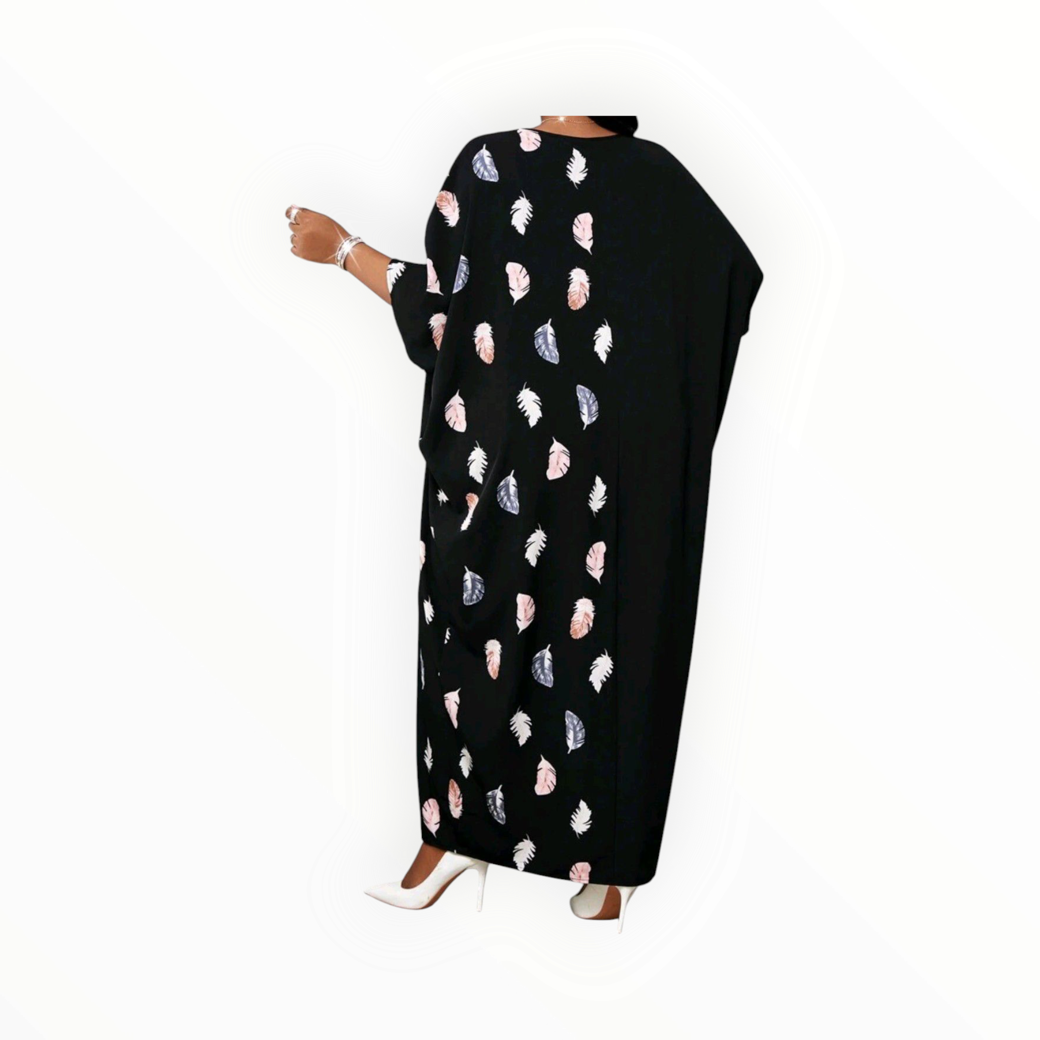 Feather Elegance Plus Size V-Neck Maxi Dress – Flowy, Comfortable & Stylish for Curvy Women