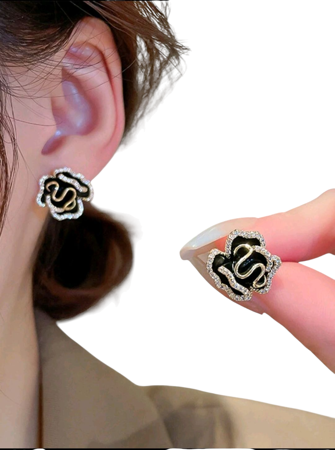 Luxury Black & Gold Floral Earrings – Crystal Rhinestone Studs with Elegant Petal Design