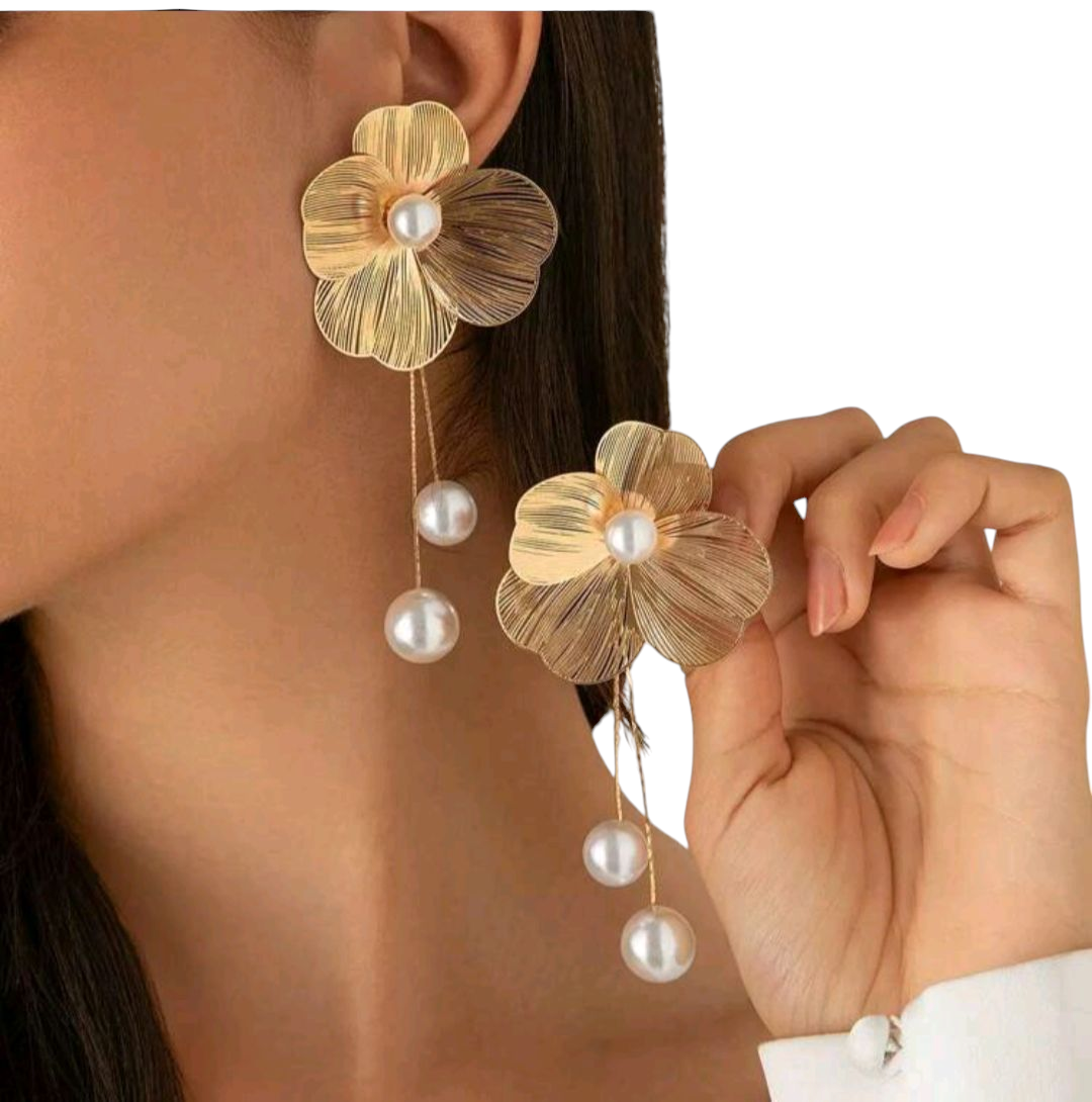 Elegant Ginkgo Flower Pearl Drop Earrings – Gold Floral Statement Tassel Jewelry